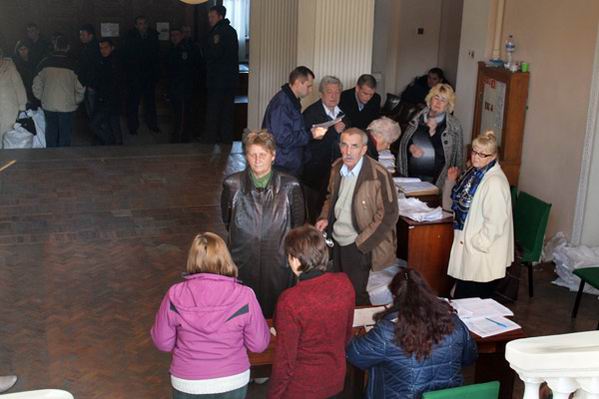 Новость Конфликт во время подсчета голосов в Новой Каховке