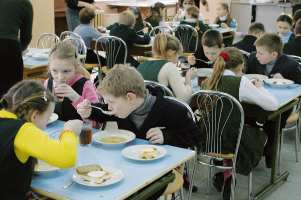 Белозерка потратит 713 тыс. на питание в школах