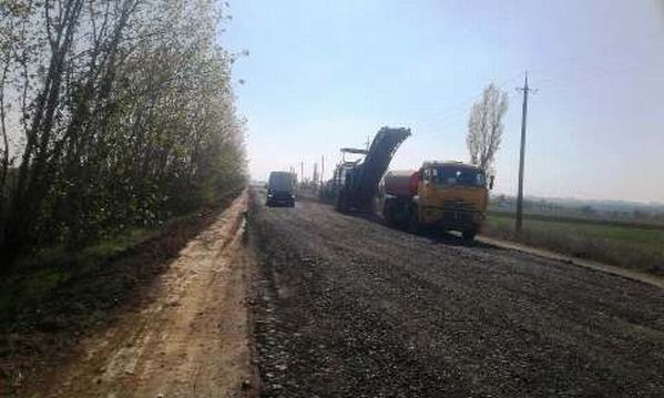 Ремонт дороги в Белозерском районе начат