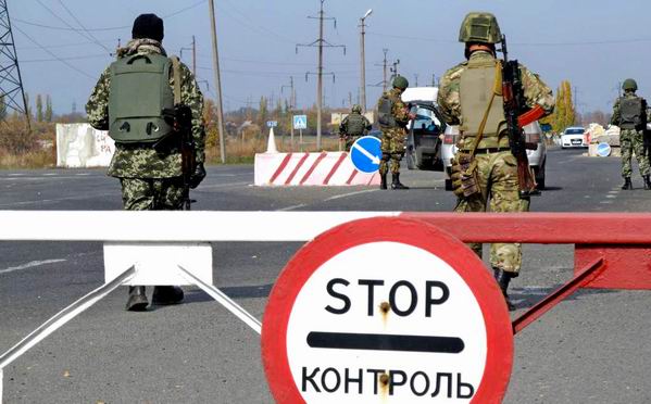 Новость Участникам акции продовольственной блокады Крыма помогают