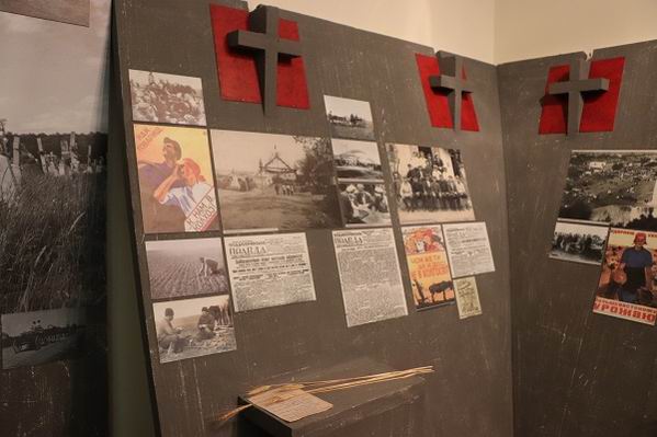 Выставка в память о голодоморе