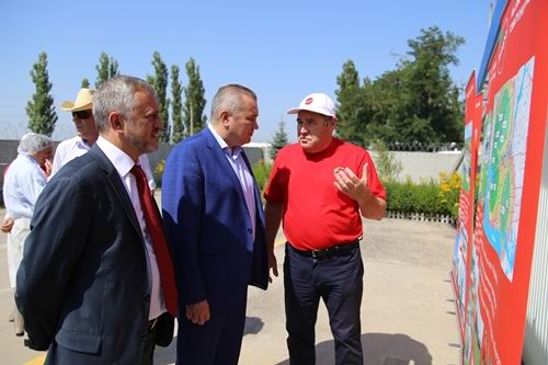 Андрей Путилов посетил компанию «Agrofusion» в Голой Пристане