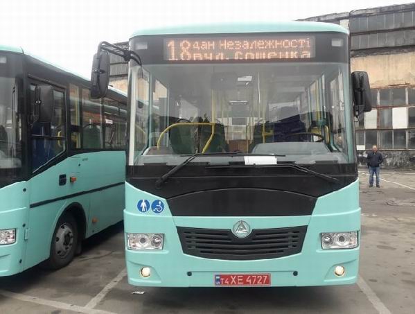 Автобусы готовы к выходу на херсонские маршруты