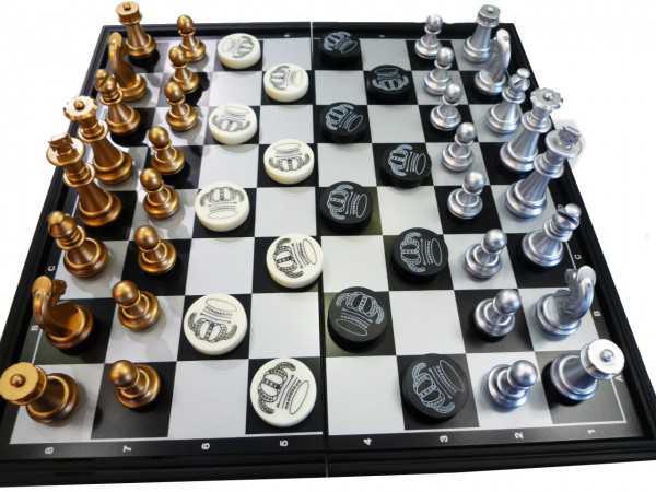 Шашки и шахматы