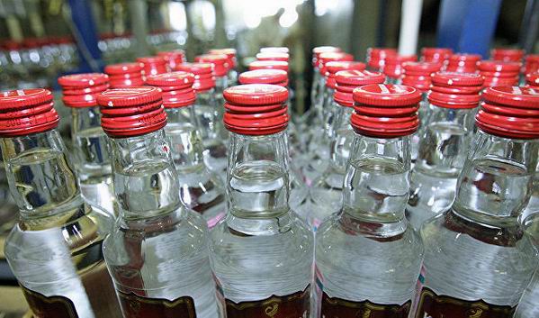 11 тонн спирта незаконно продавали на Херсонщине