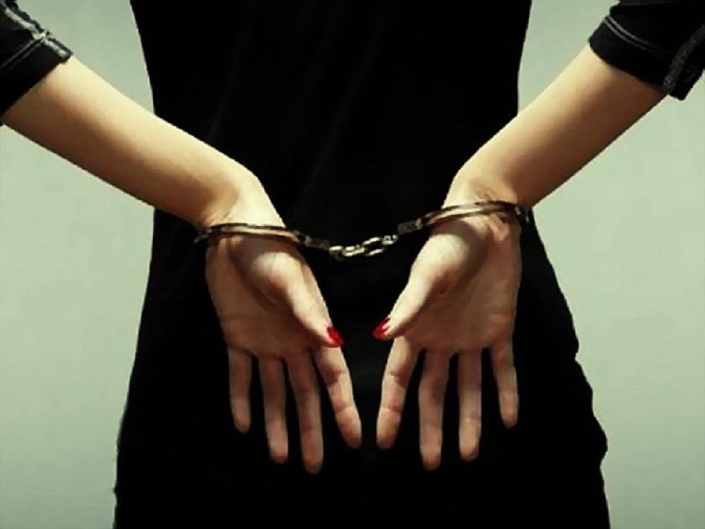 Новость В Каховке женщина ограбила своего 26-летнего собутыльника