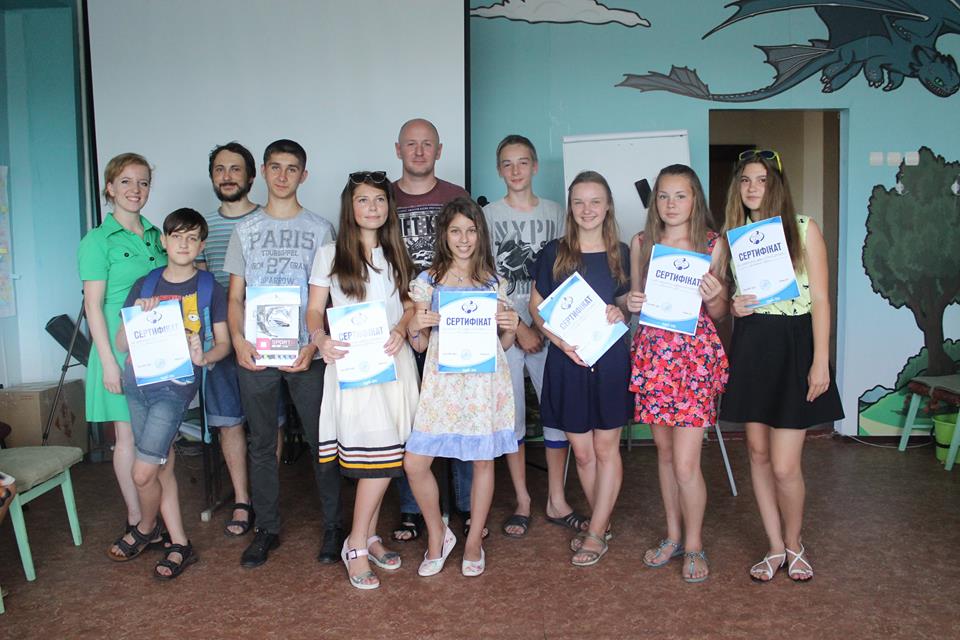 Херсонские школьники-блогеры получили награды