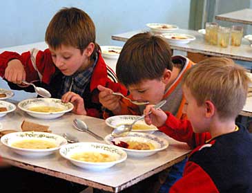 Херсонские школьники из бедных семей будут питаться бесплатно
