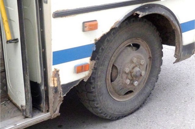 Новость На Хенсонщине «не разминулись» автобус с трактором