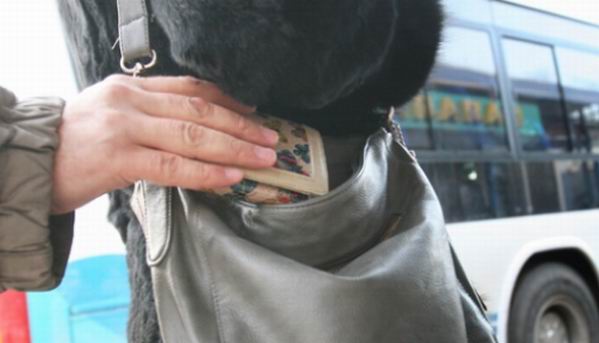 херсонского карманника задержала полиция