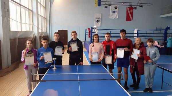 Тенисисти змагалися у Скадовську