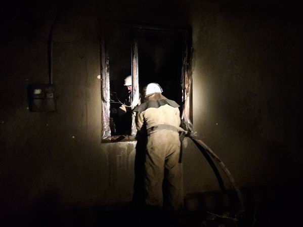 Рятувальники гасять пожежу в Білозерському районі