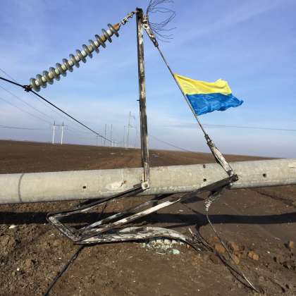 Новость Активисты блокады Крыма против ремонта электроопор