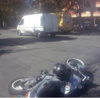 Новость В Херсоне очередное ДТП с участием мотоциклиста