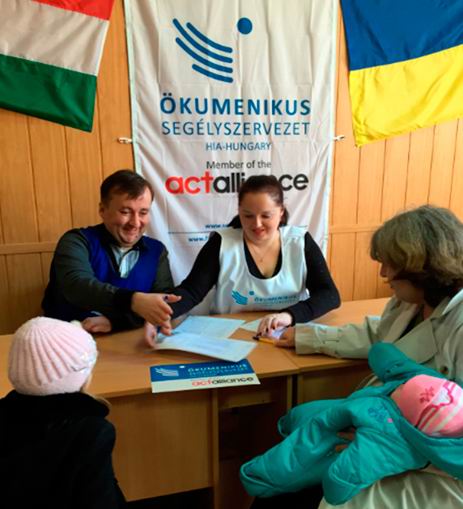 Новость Венгерские благотворители прислали беженцам «теплые» подарки