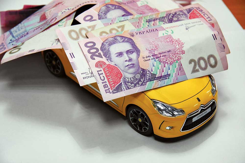 Более 6 млн гривен поступило в бюджет от херсонских автовладельцев