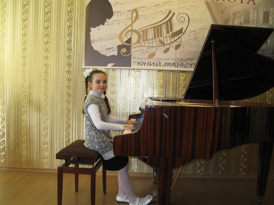 Новость Юные пианистки из Херсона победили на всеукраинском конкурсе