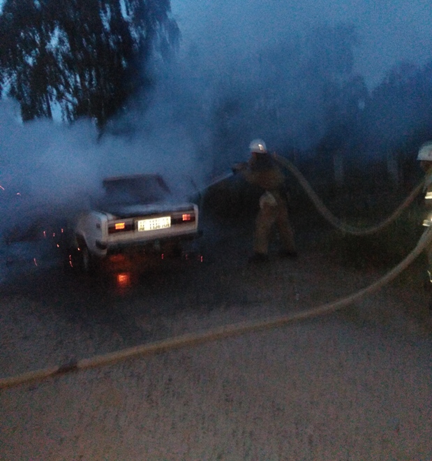Новость В Нижних Серогозах на ходу загорелся автомобиль