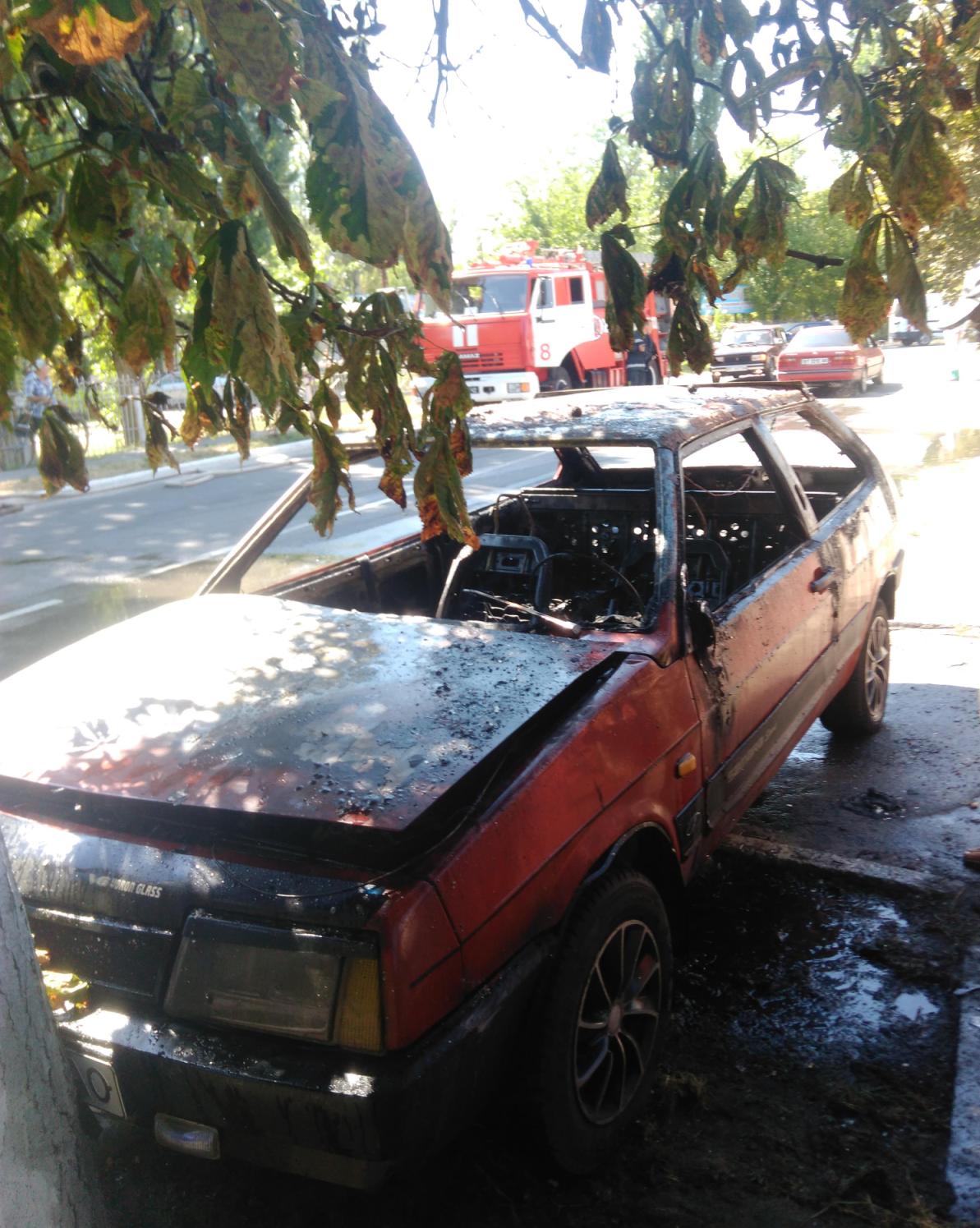 Новость В Голой Пристани горел автомобиль