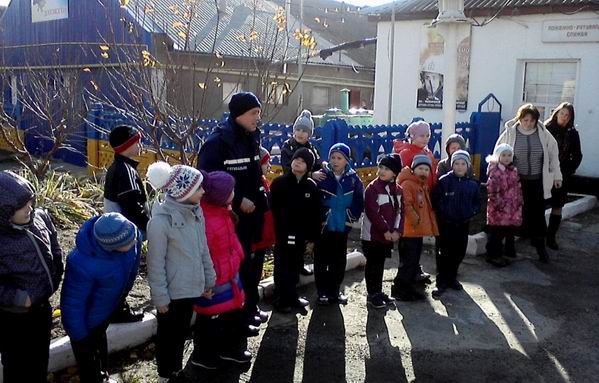 Белозерские спасатели разговаривали с детьми
