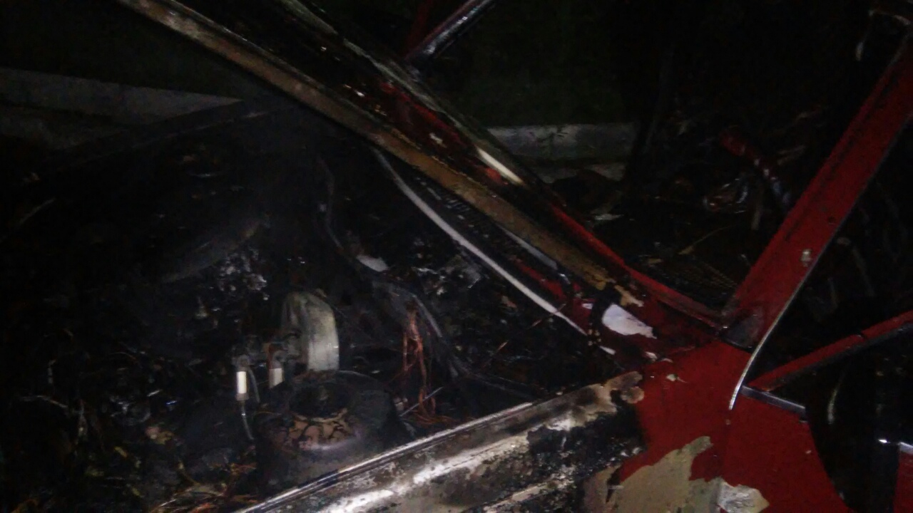 Новость На Шуменском загорелся автомобиль