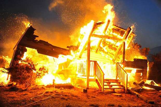 Новость В Новой Каховке сгорел дом. Есть жертвы