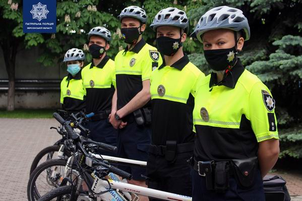 полиция на велосипедах