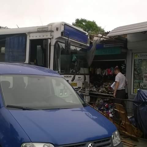 Новость Подробности автобусной аварии в Херсоне