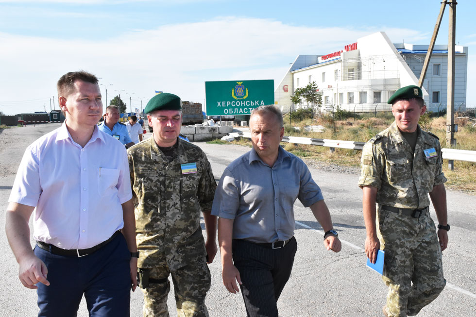 Новость На Херсонщине укреплена первая линия обороны на границе с Крымом