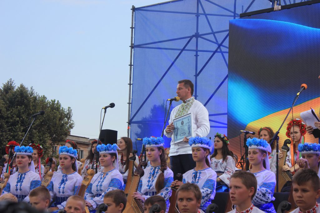 Губернатор нагородив херсонців до Дня Незалежності України