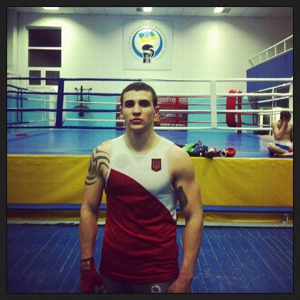 Херсонец Артем Соловьев - Чемпион Украины по боксу