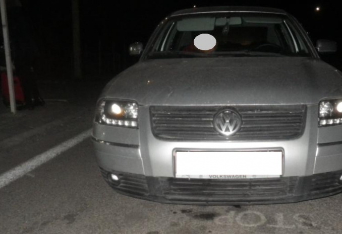 На КПВВ «Каланчак» пограничники задержали нарушителя на «Volkswagen»