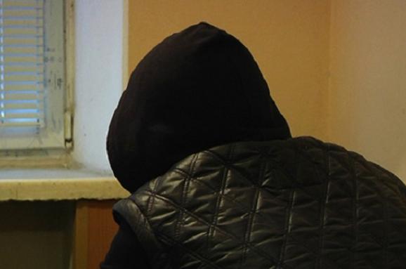 Новость Крымчанин украл 2 ноутбука из херсонской школы