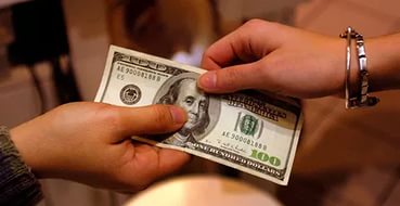 Новость Обмен валют и кража в Цюрупинске