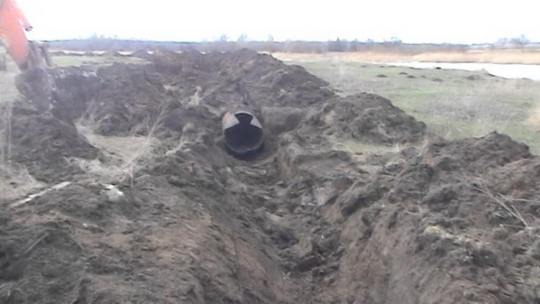 В Белозерском районе пытались украсть трубы оросительной системы