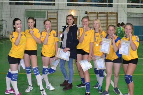 Новокаховские волейболистки стали чемпионками области
