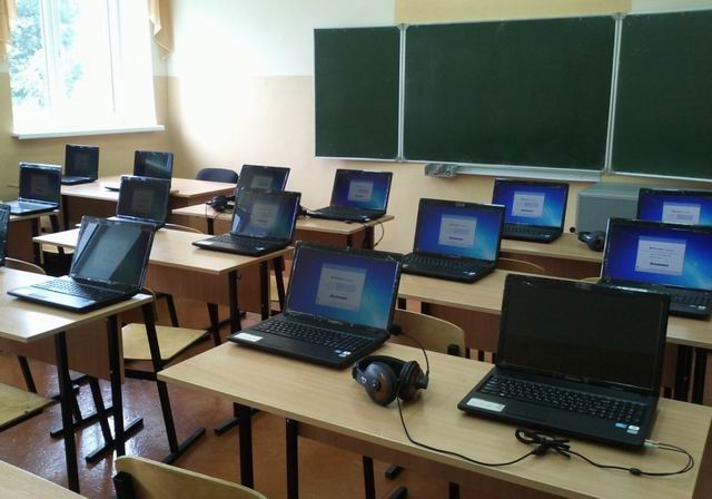 Ноутбуки для вчителів Херсонщини