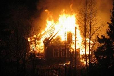 Во время пожара погиб хозяин дома