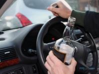 Новость В Херсоне пьяные водители ездят по тротуарам