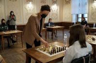 Спікерка Сеймасу Литви зіграла в шахи з вихованцями Херсонської ДЮСШ
